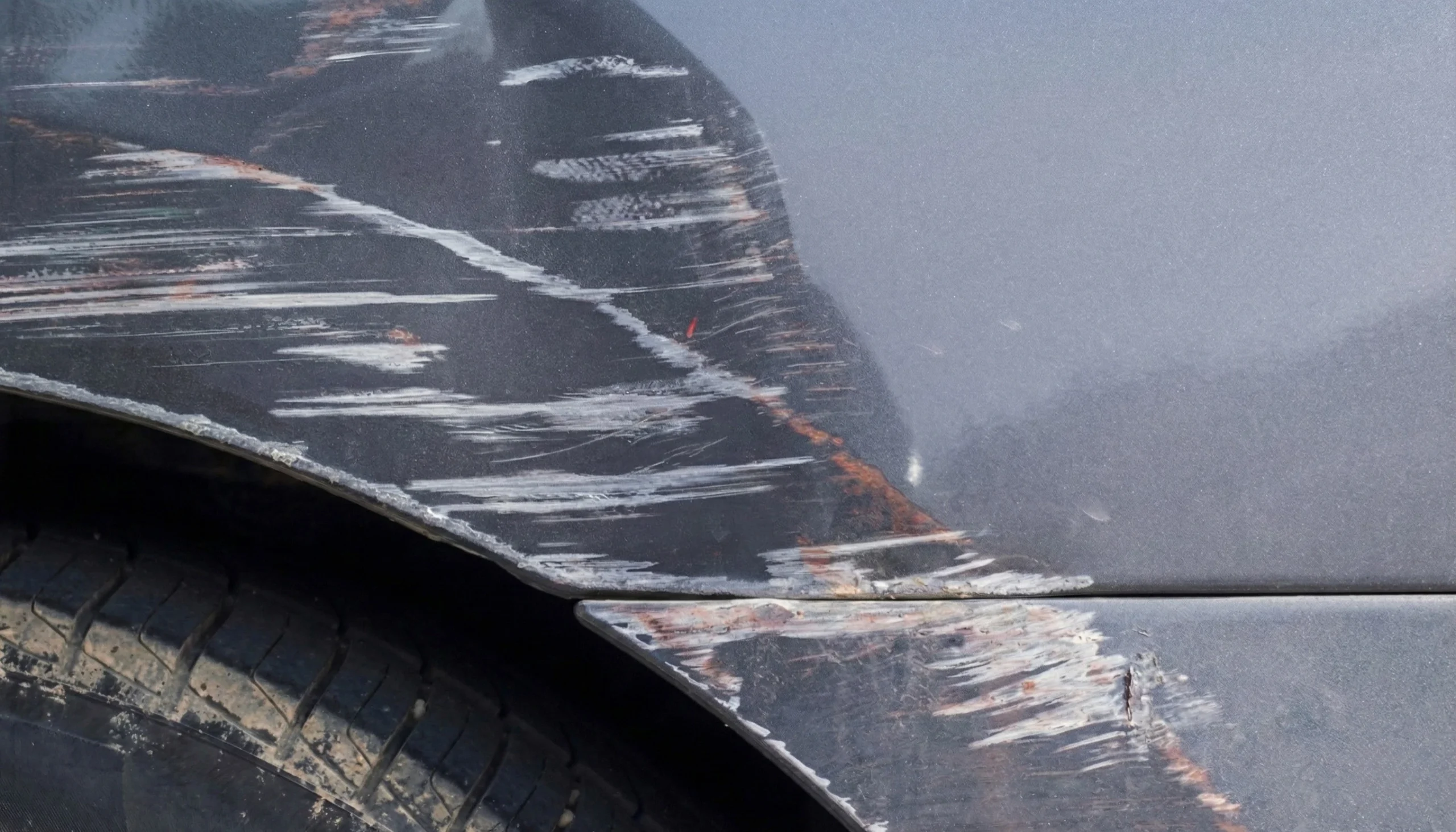 خدوش السيارة